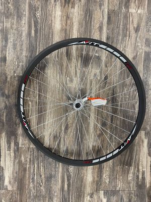 Vitesse 700c Front Bicycle Wheel/Aluminum/Black &amp; Red