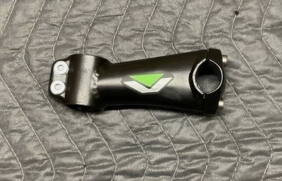 Vitesse Threadless Stem (Black w/ Green) Long