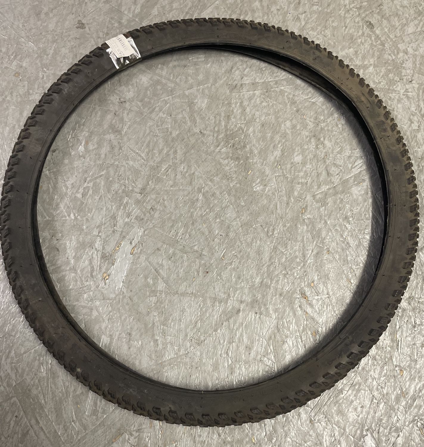 Bulk 27.5" x 2.1" Black Knobby Tire x