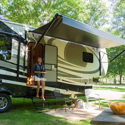 Solera Awning - Complete Power Kit  18’