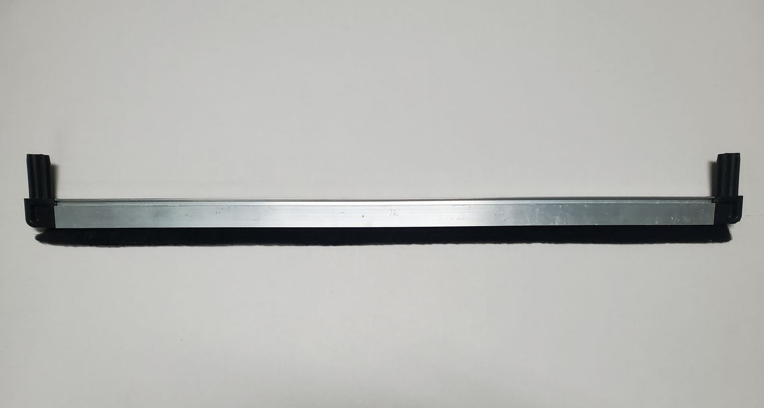 Lippert Screen Door Sweep w/bracket  24&quot;