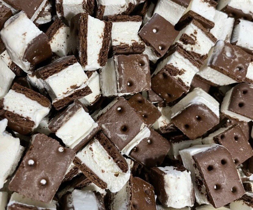 Freeze-Dried Ice Cream Sandwich Bites: Small Bag 4x6 in.