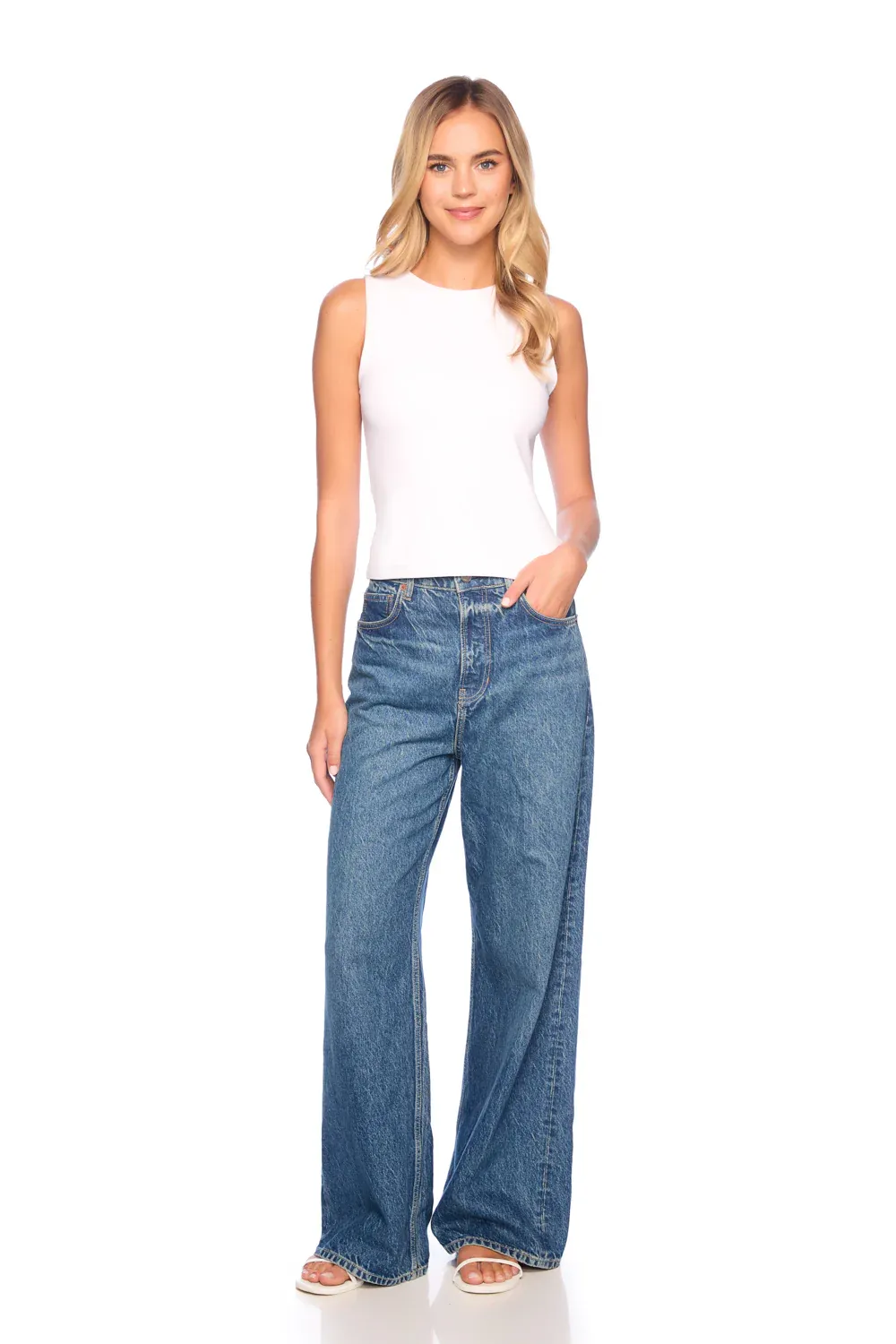 Crew Sleeveless Top