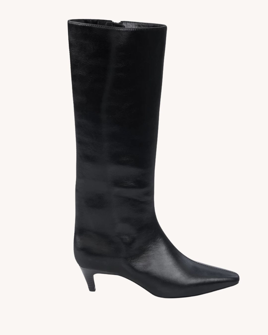 Lucian Boot