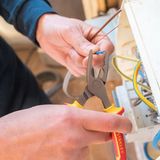 Stanley 0-84-001 FatMax VDE Combination Plier 175mm STA084001