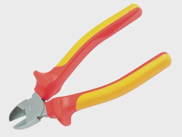 Stanley 0-84-009 FatMax VDE Side Cutting Plier 160mm STA084009