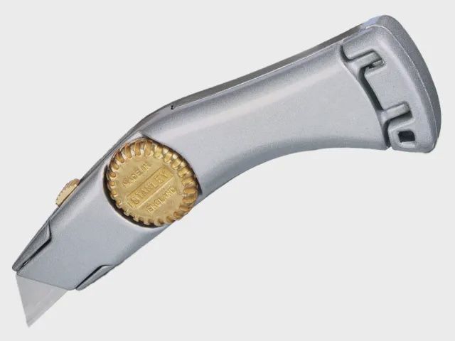 Stanley 185mm Retractable Blade Titan Trimming Knife STA210122