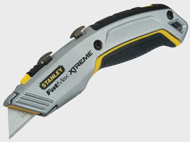 Stanley Fatmax Retractable Twin Blade Knife STA010789
