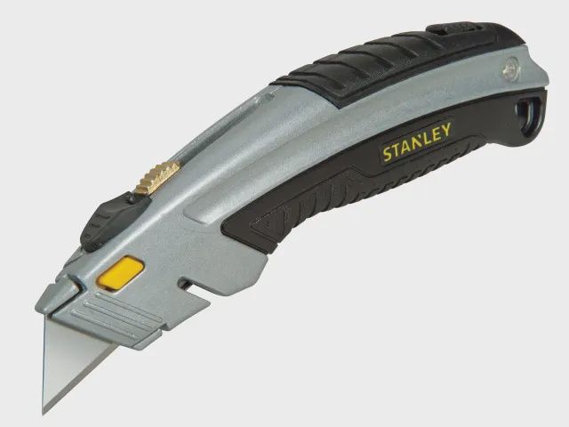 Stanley Instant Change Retract Knife STA010788