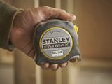 Stanley FMHT38233-5 FATMAX® XTREME™ Tape Measure 10m/33ft Width 32mm STA538233