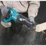 Makita DJR186Z 18V Reciprocating Sabre Saw with 1 x 4.0Ah Battery & Charger