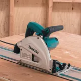 Makita SP6000J1/1 110V 165mm Plunge Saw with 2 x Rails, Connector Bar, Clamp & Bag