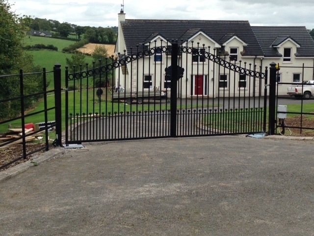 Holywood Gates