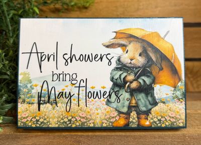 Spring home decor blocks