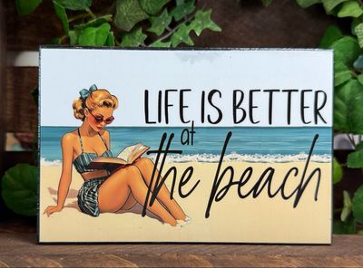 Summer home decor blocks