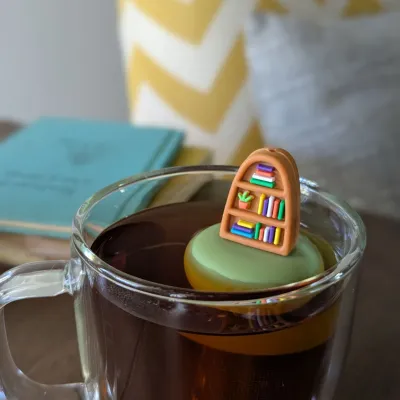 Bookshelf Floating Tea Infuser