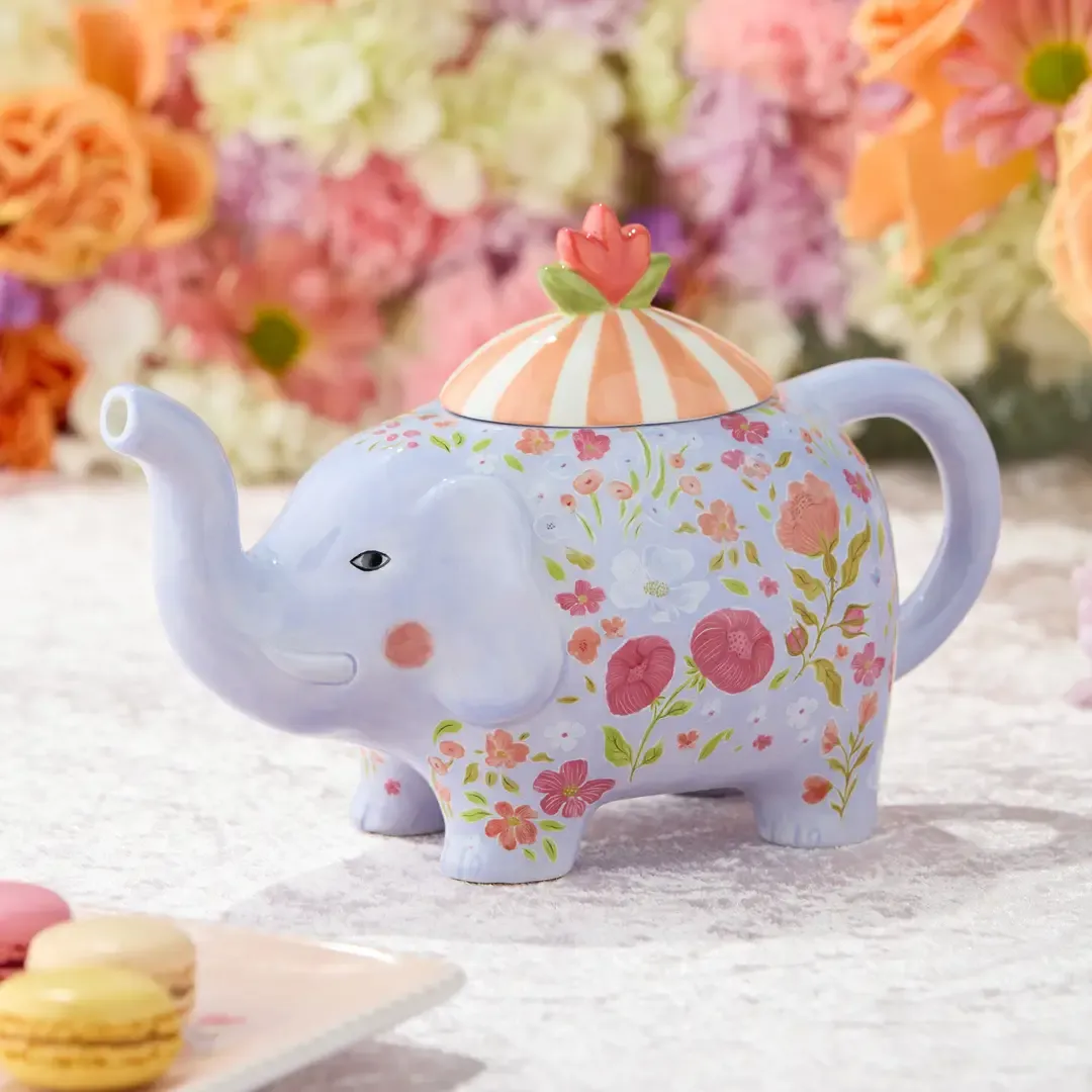 Blue Floral Elephant Teapot