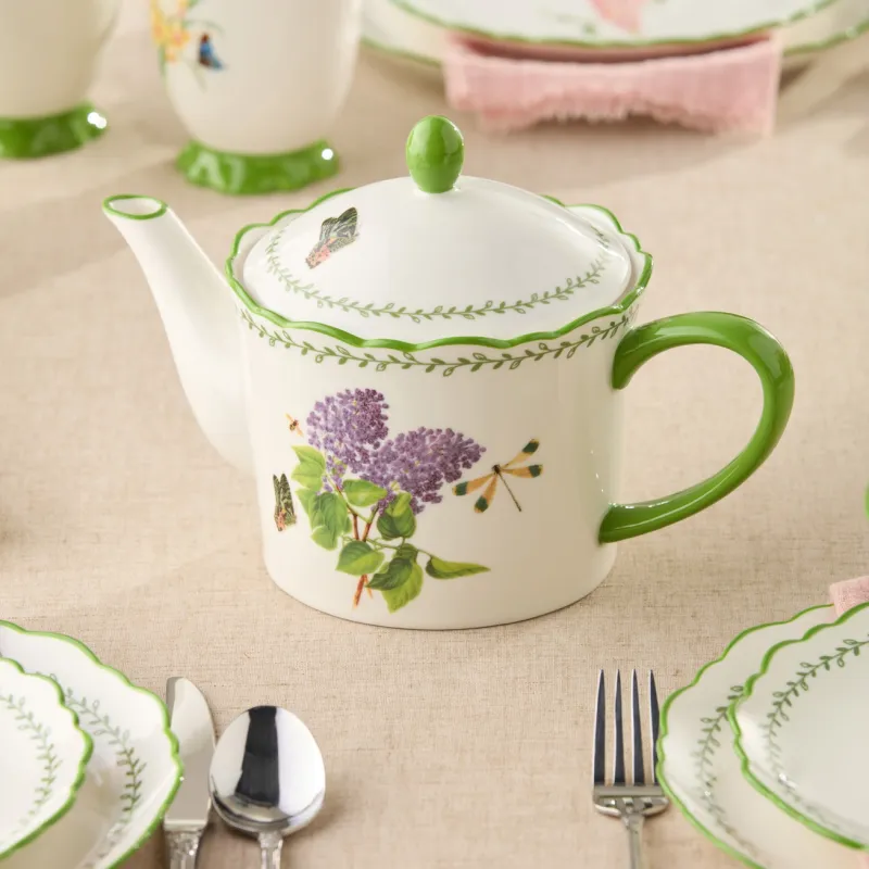 Hydrangea/Butterfly Teapot
