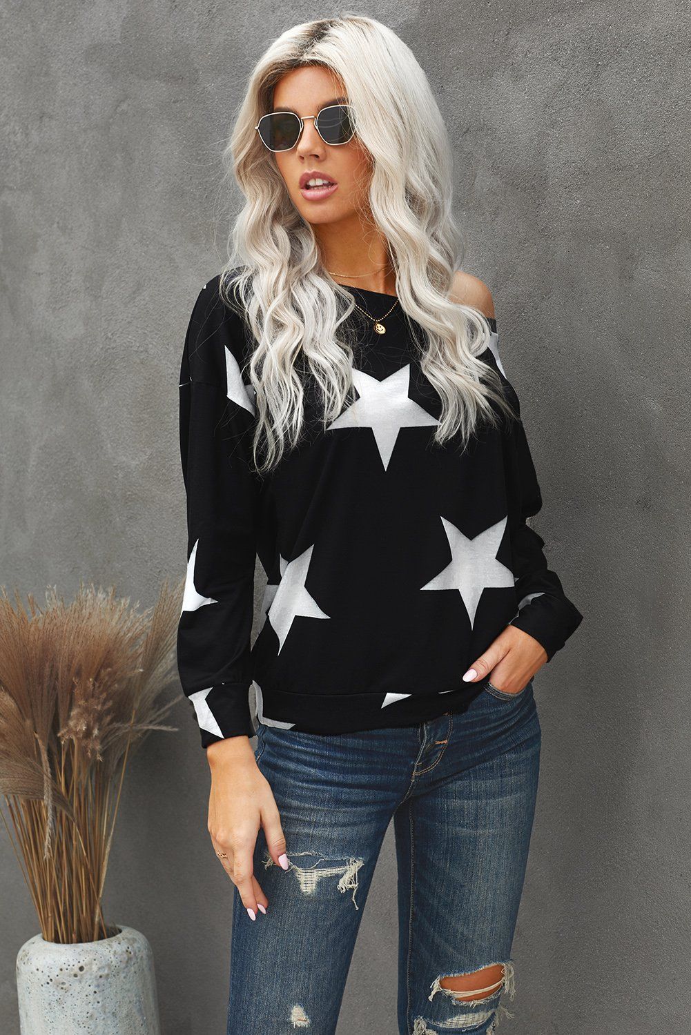 Fashion Five-pointed Star Print Round Neck Black Sweatshirt, Size: 2XL, Color: Black, Material: 88%Polyester+12%Elastane