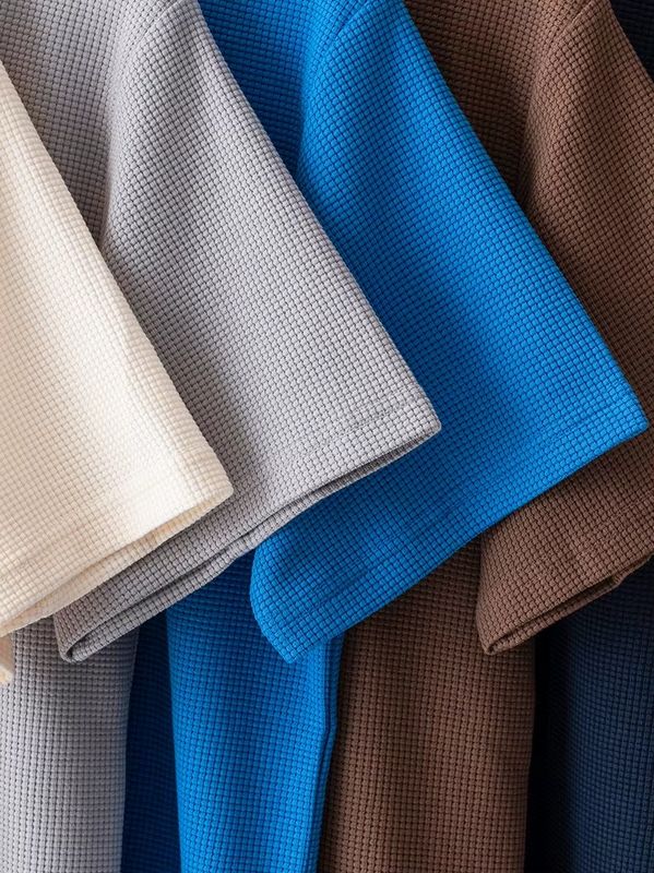 T-SHIRTS ( TRADE 3 )