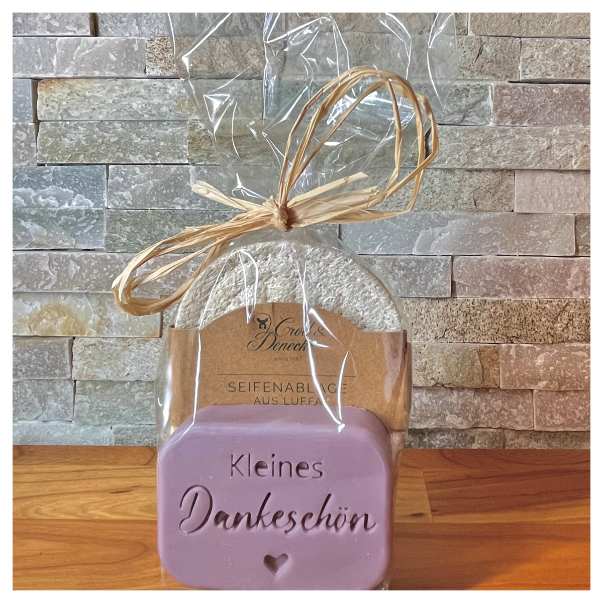 Lavendelseife Motiv + Luffa