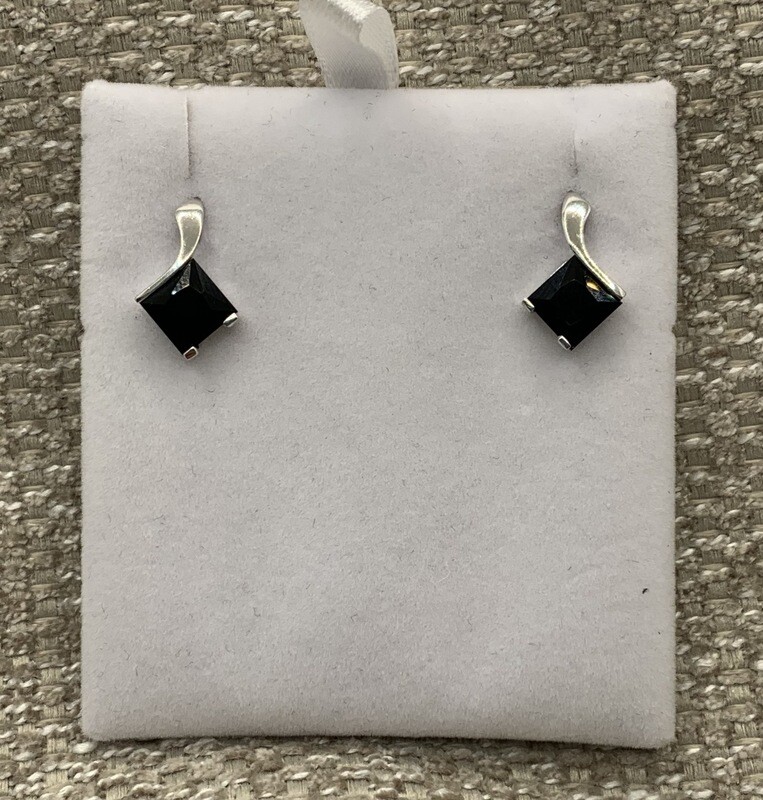 Black Onyx Earrings set in 14 Kt. White Gold