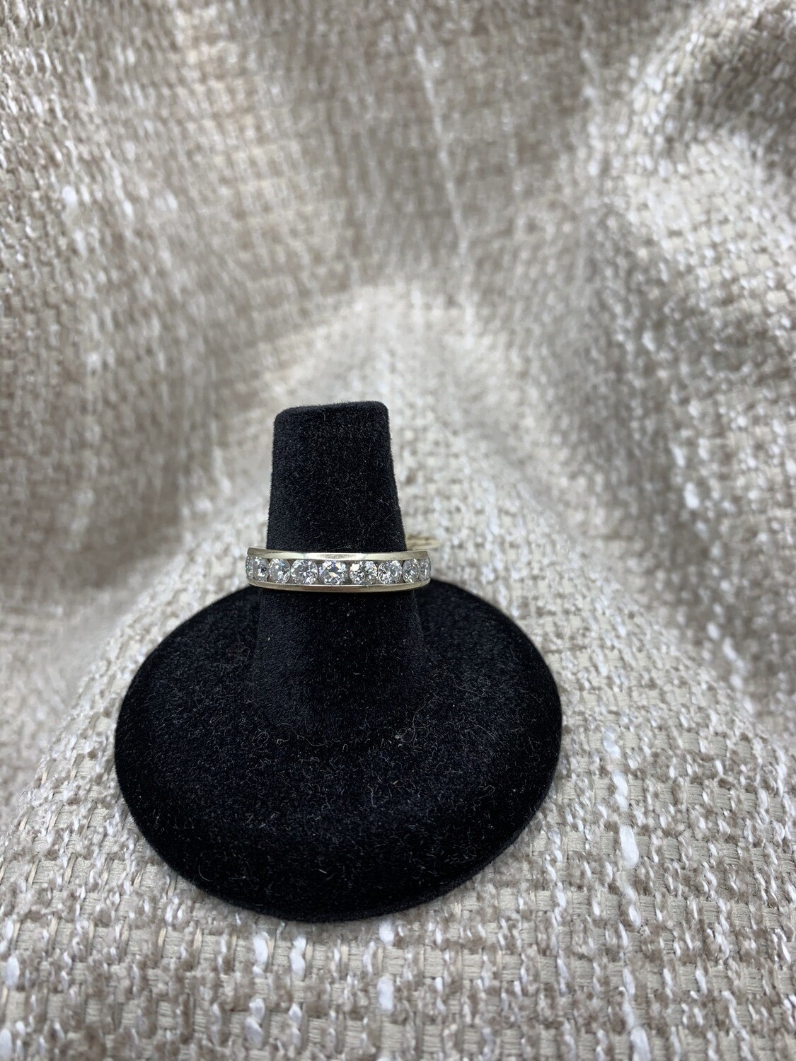 1ct Total Weight Diamond Band
