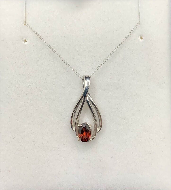 Garnet Necklace ( Oval )10 Kt. White Gold