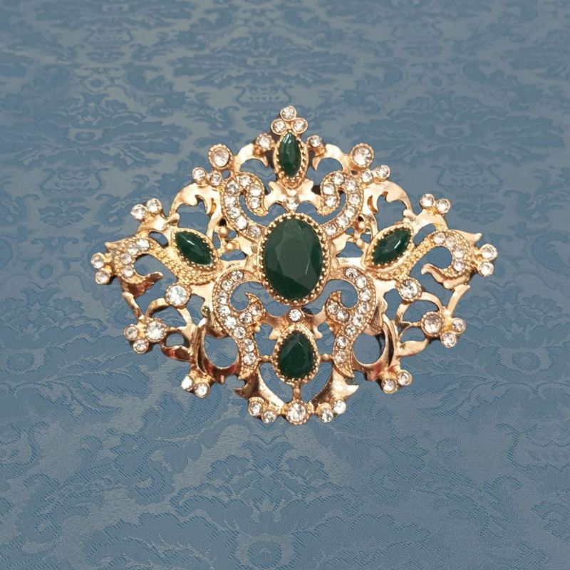 Broche 022