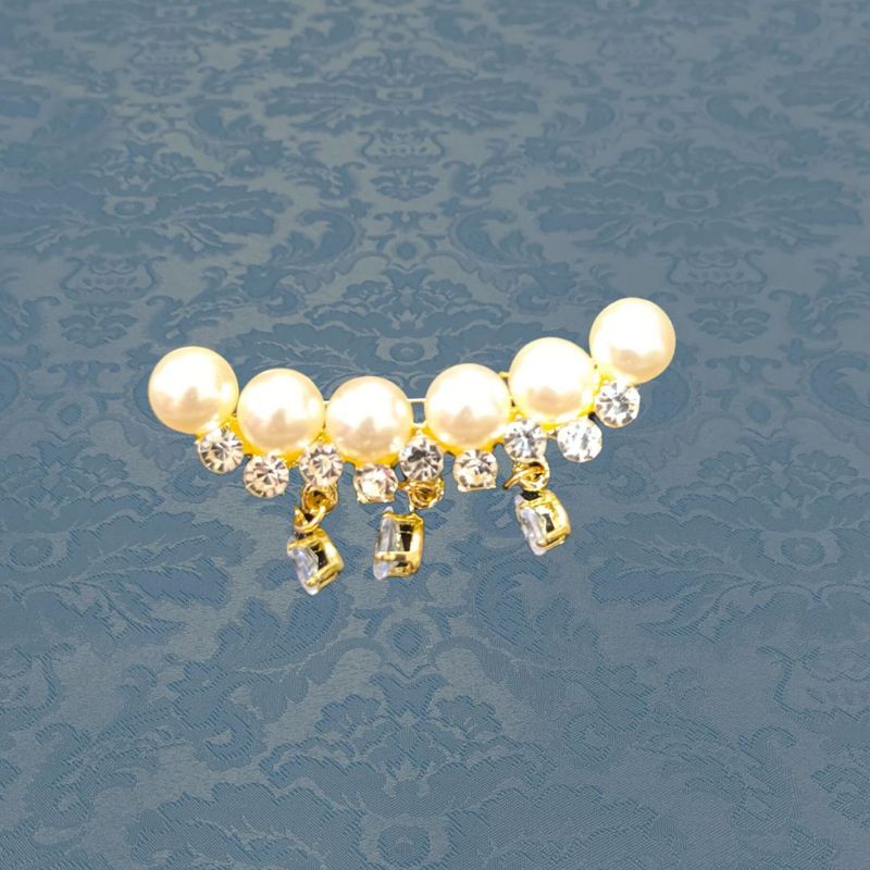 Broche 024