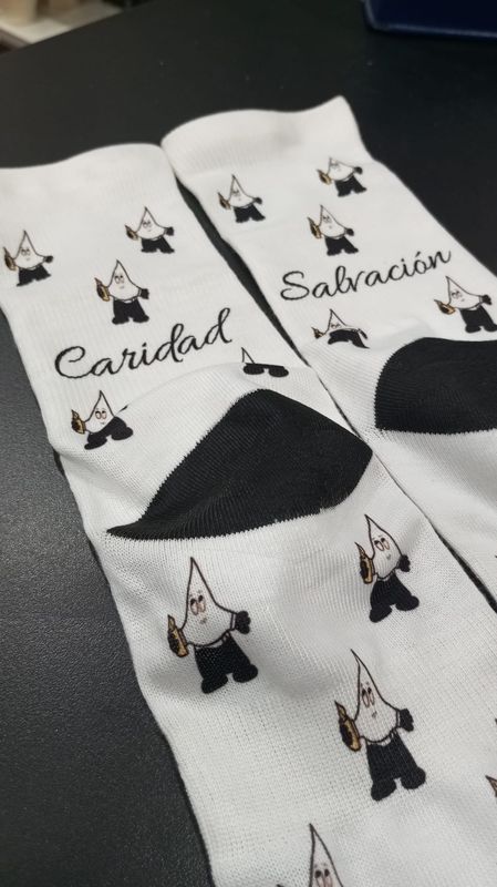 Calcetines Caridad y Salvación 