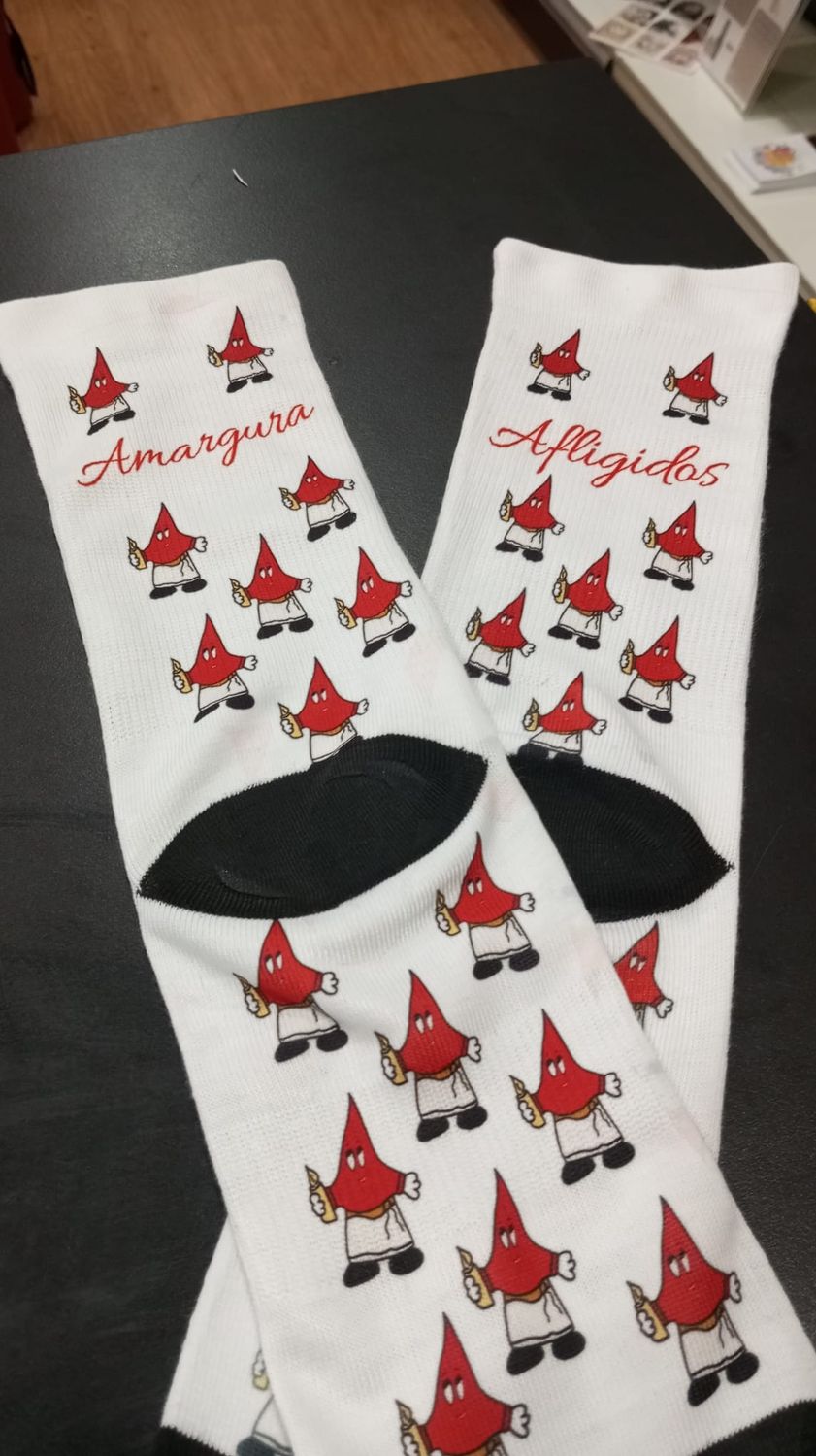 Calcetines Afligidos y Amargura