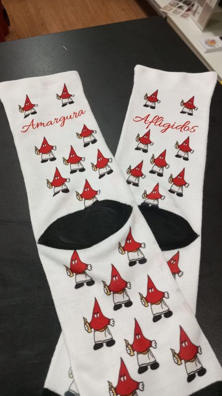 Calcetines Afligidos y Amargura