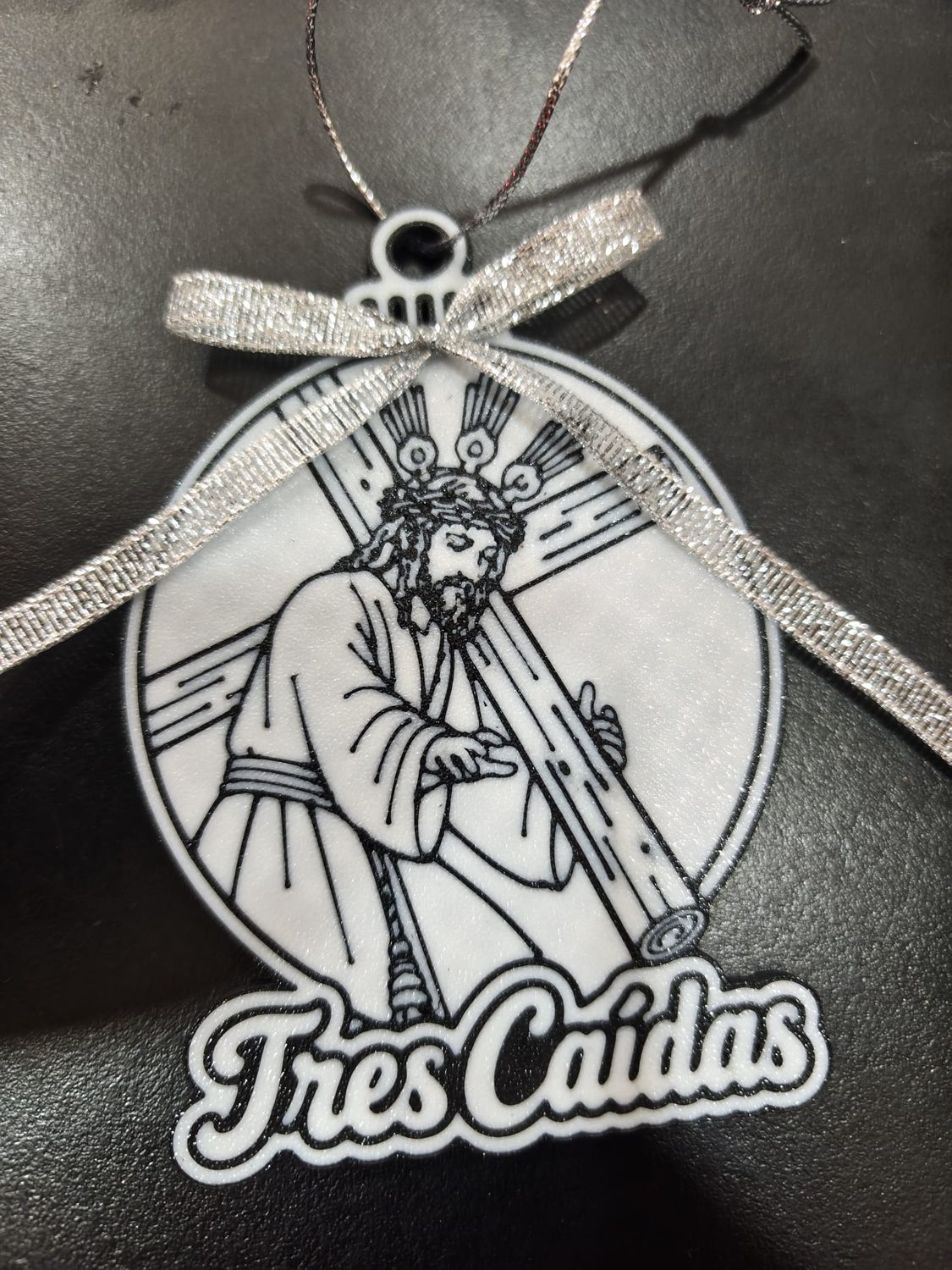 Bola de Navidad - Tres Caídas