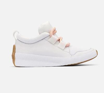 SOREL WOMEN'S OUT N ABOUT PLUS STREET CASUAL SHOE