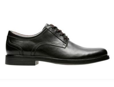 CLARKS MEN'S DRESS SHOE UN ALDRIC LACE BLACK LEATHER