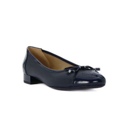 GEOX WOMEN&#39;S WISTREY DRESS SHOE NAVY