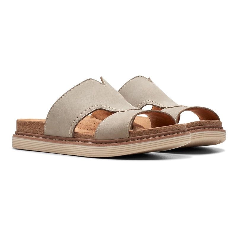 CLARKS WOMEN&#39;S SANDAL ARWELL WALK STONE NUBUCK