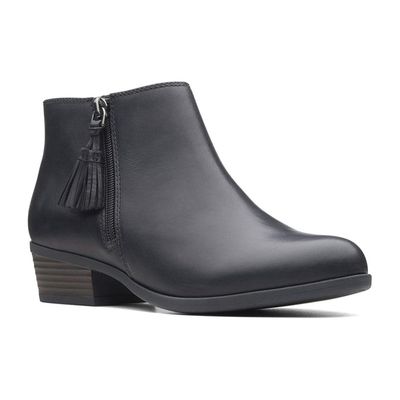 CLARKS WOMEN'S DRESS BOOT ADDIY TERRI BLK