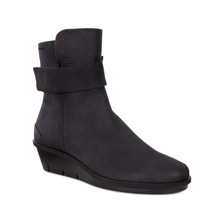 ECCO WOMEN&#39;S SKYLER CASUAL BOOT BLK