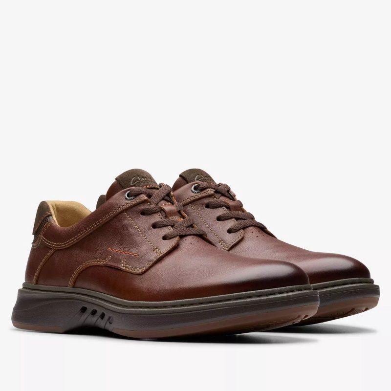 CLARKS MEN&#39;S UN BRILEY PACE TAN LEATHER DRESS SHOES, Size: 7.5(US)