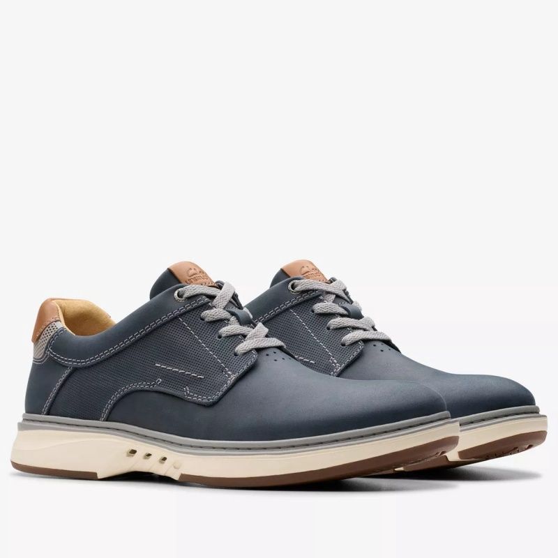 CLARKS MEN&#39;S UN BRILEY PACE NAVY LEATHER DRESS SHOES, Size: 7.5(US)