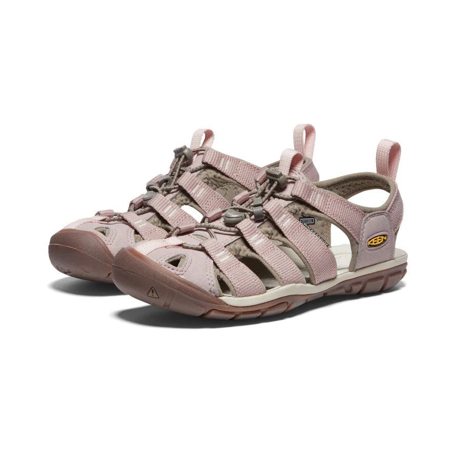 KEEN WOMEN&#39;S CLEARWATER CNX SANDAL PINK
