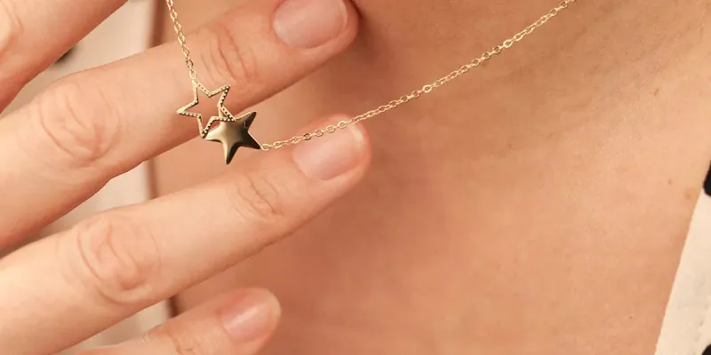 Collier Étoile dorée