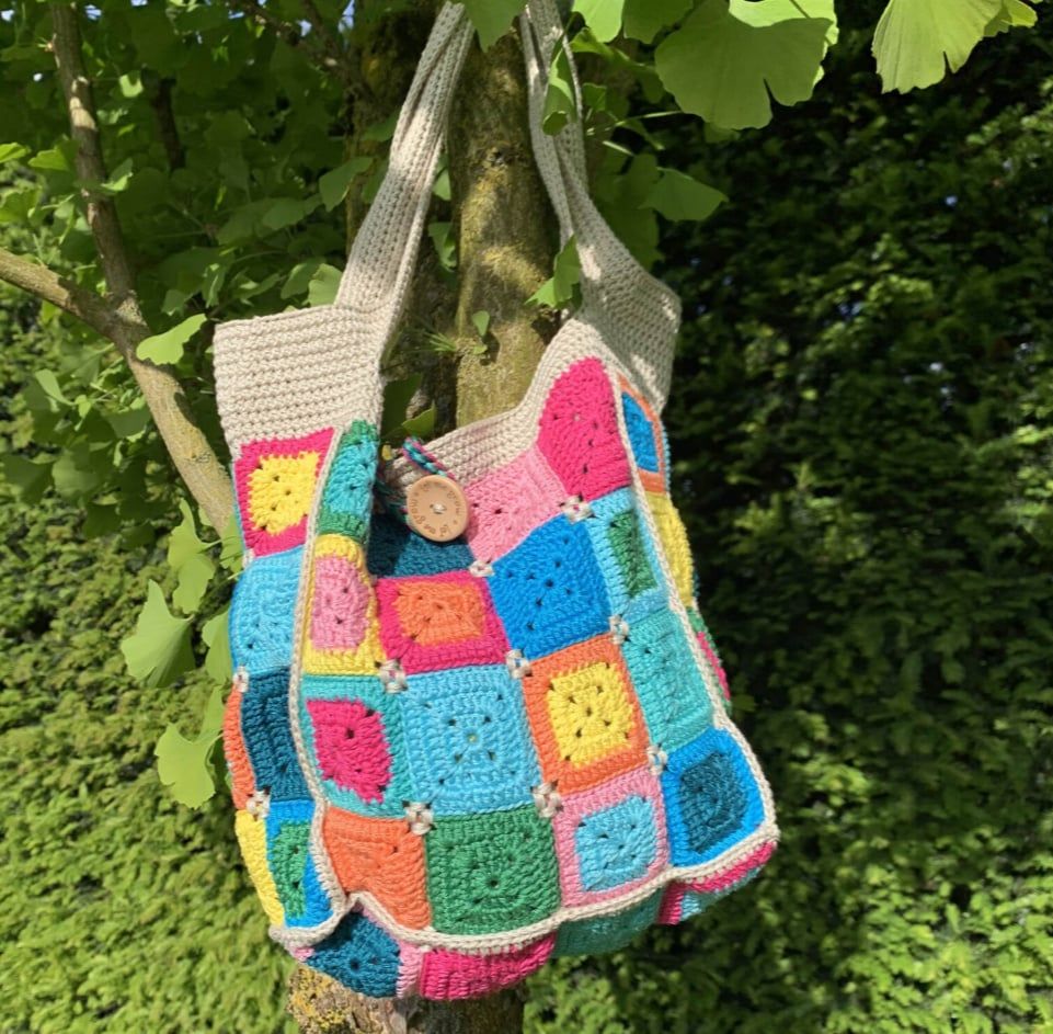 Häkelanleitung: Sommerliche Patchwork Tasche