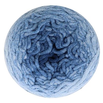 Big Darling Monochrome Cake 426 - Peacock