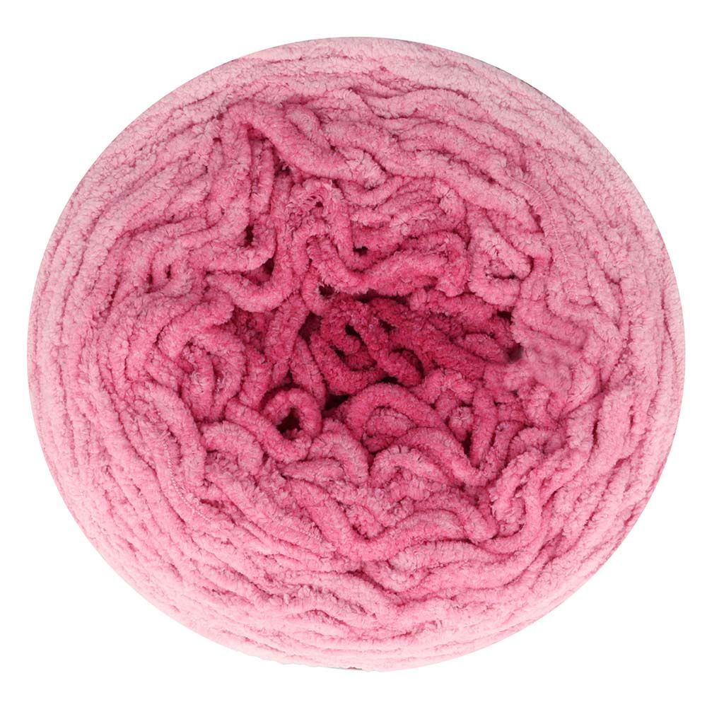 Big Darling Monochrome Cake 436 - Beetle