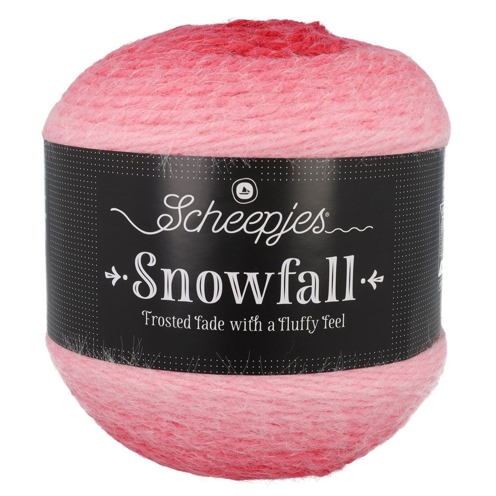 Snowfall 04 - Rosehip