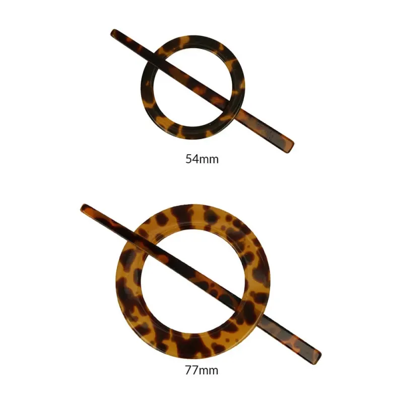 Strickjackenverschluss rund Tiermuster – 77 mm Durchmesser