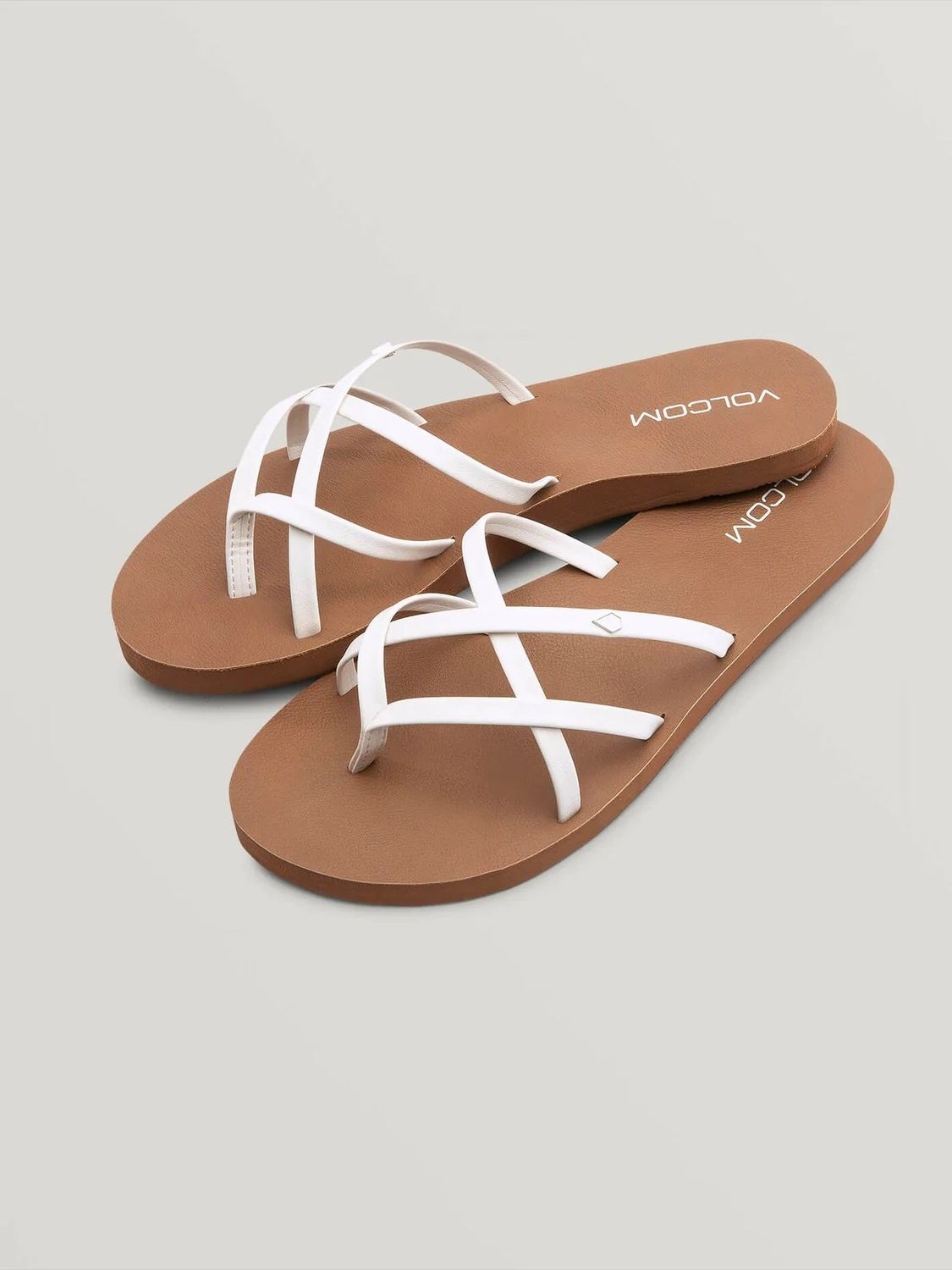 Volcom Women&#39;s New School II Sandals - WHT